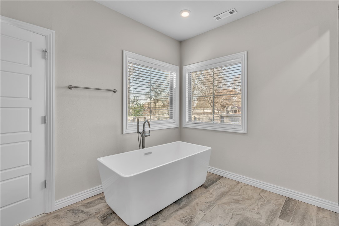 Elmdale Lake Estates - Residential