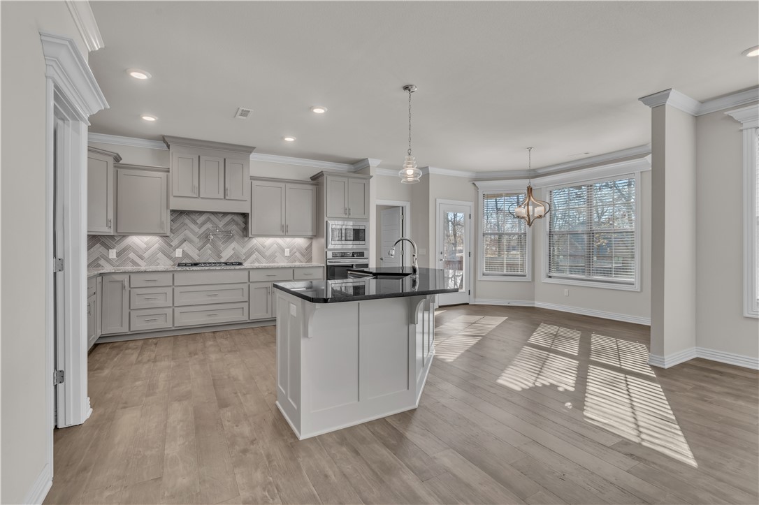 Elmdale Lake Estates - Residential