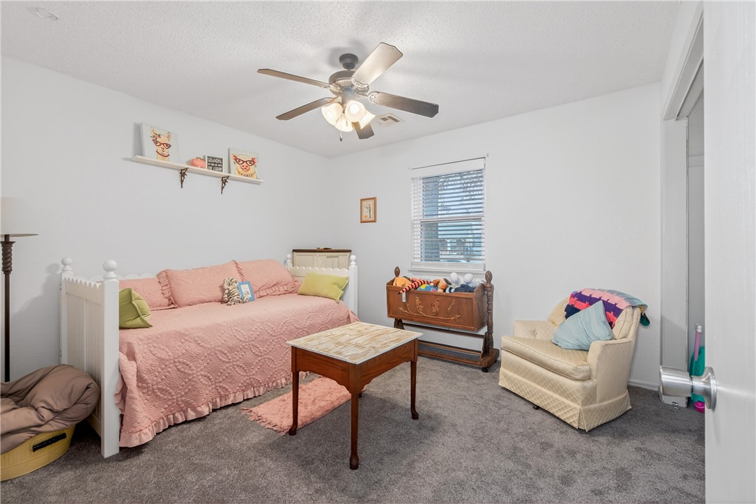 Ranch Plaza Rogers - Residential