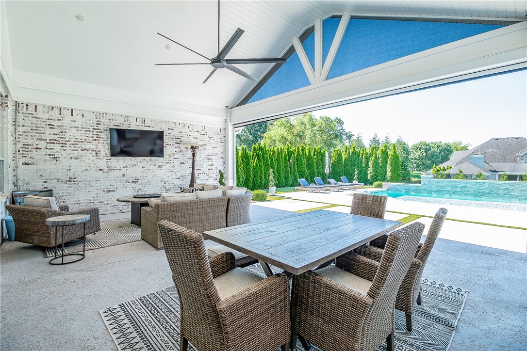 Pinnacle Sub Ph 1, The Rogers - Residential