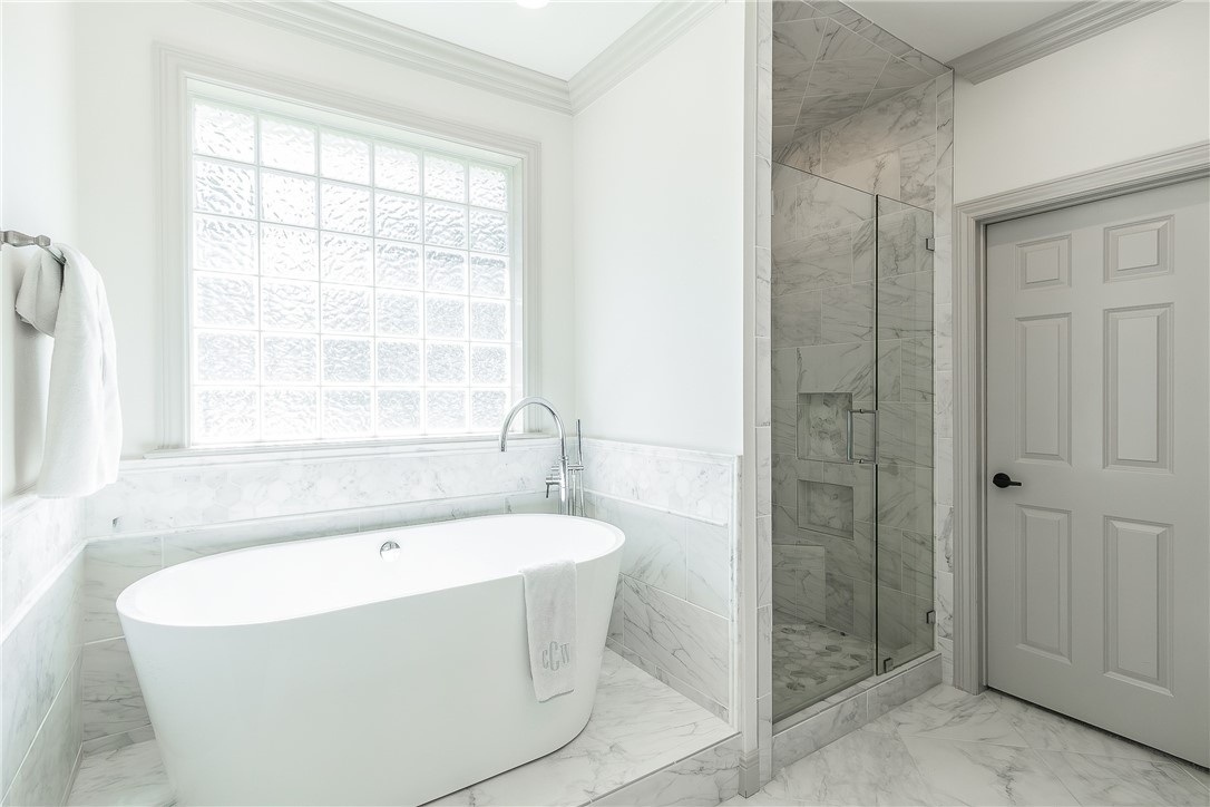 Pinnacle Sub Ph 1, The Rogers - Residential