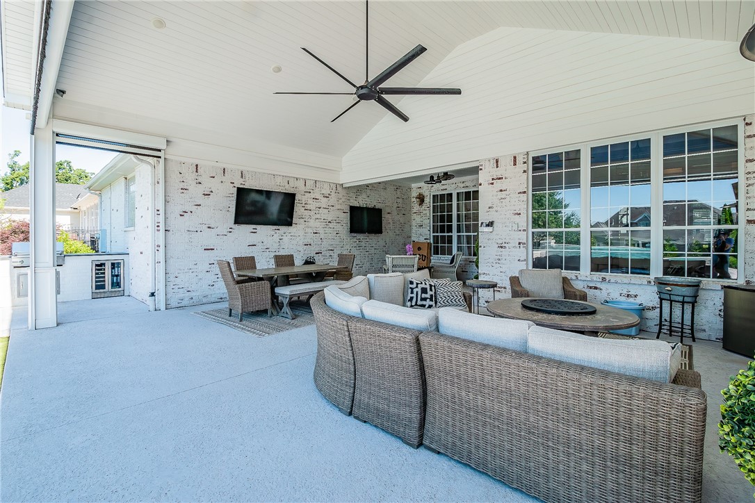 Pinnacle Sub Ph 1, The Rogers - Residential