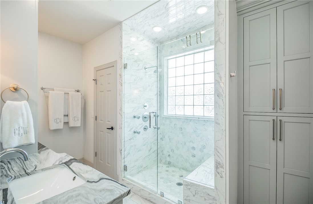 Pinnacle Sub Ph 1, The Rogers - Residential