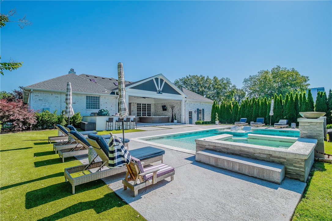 Pinnacle Sub Ph 1, The Rogers - Residential