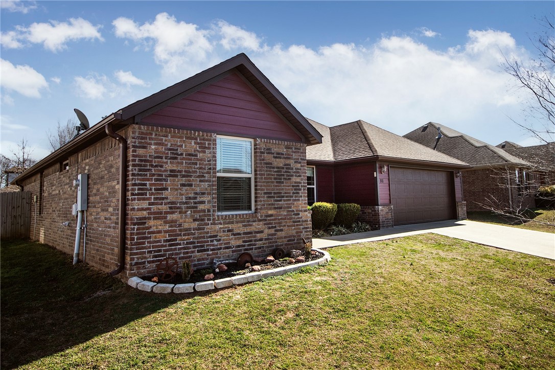 Kerelaw Castle Bentonville - Residential