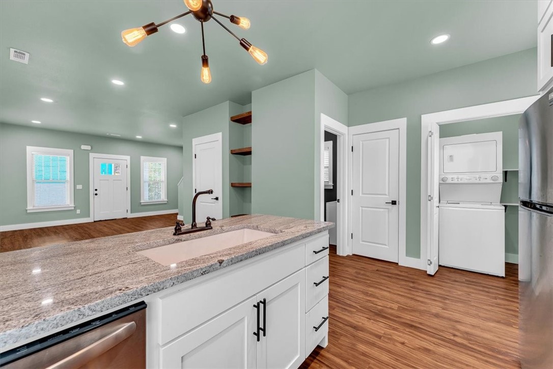 Jennings Add - Residential Income