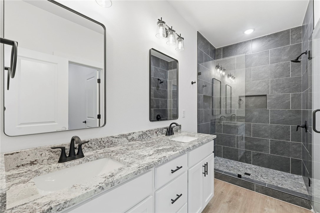 Cambridge Sub Bvv - Residential