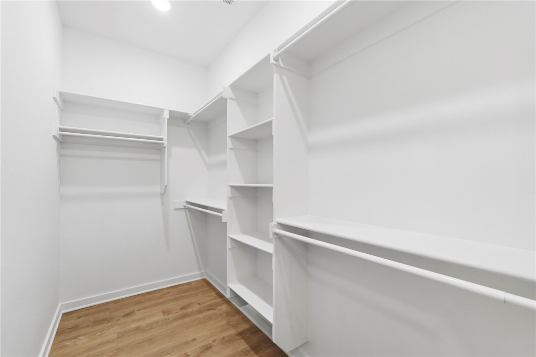 Cambridge Sub Bvv - Residential