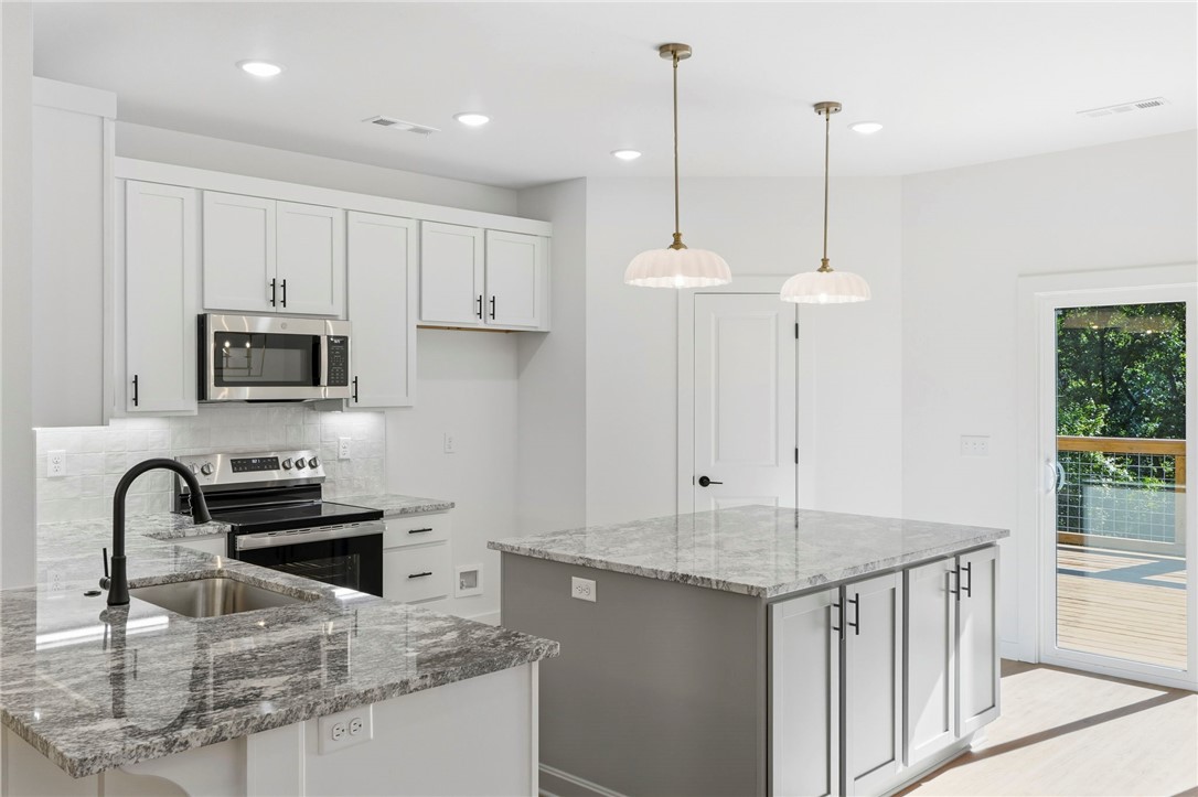 Cambridge Sub Bvv - Residential
