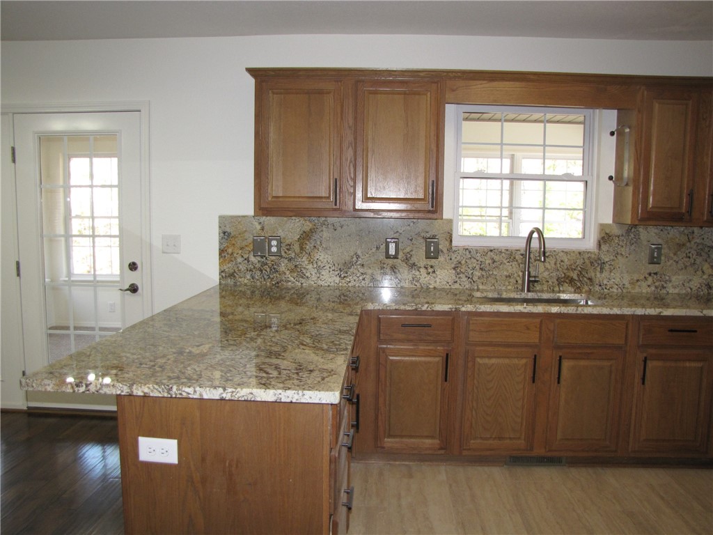 Sullivan Sub Bvv - Residential Lease