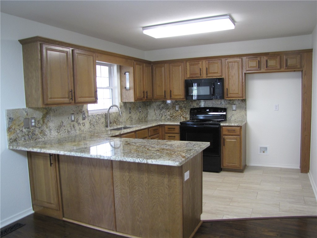 Sullivan Sub Bvv - Residential Lease