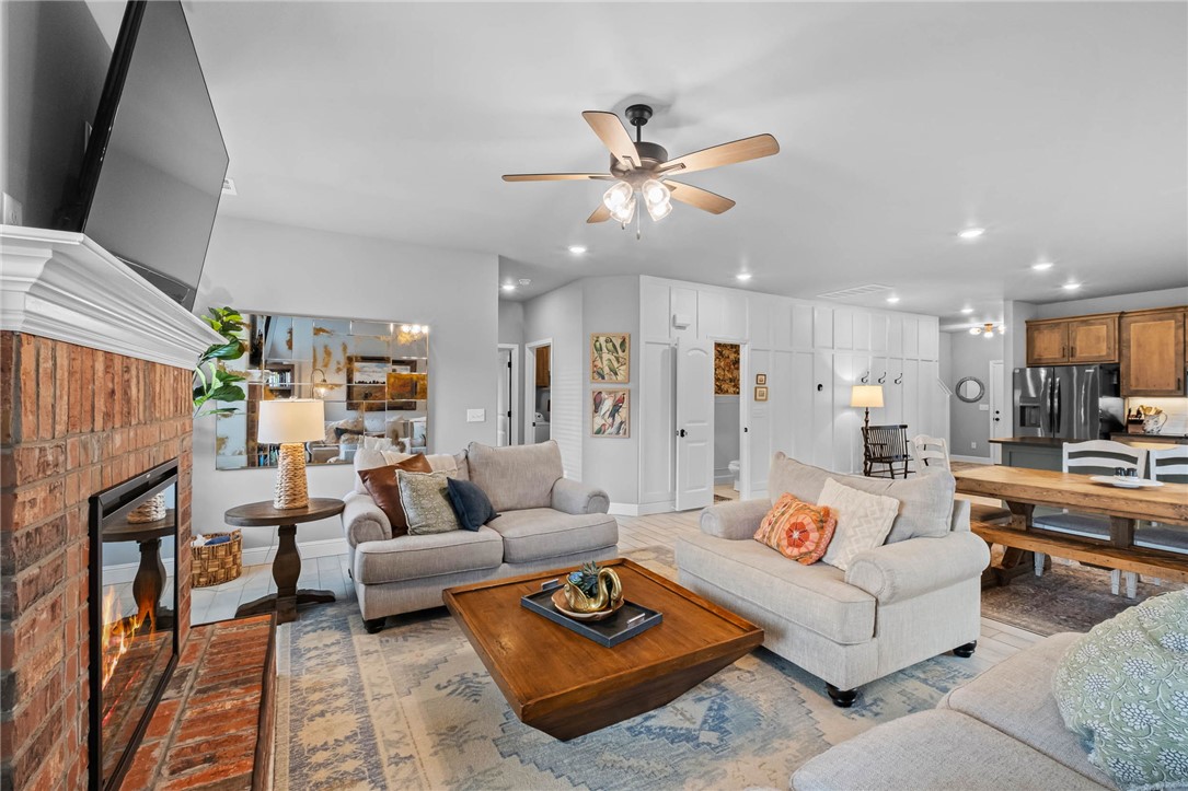 Prairie Brook Sub Ph 2 Centerton - Residential