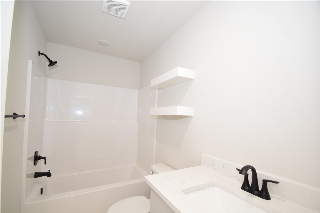 Crystal Cove Ph I - Residential Lease