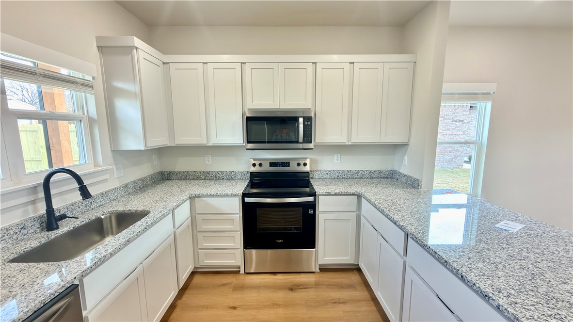 DAISY ROAD DUPLEXES-CENTERTON - Residential Lease