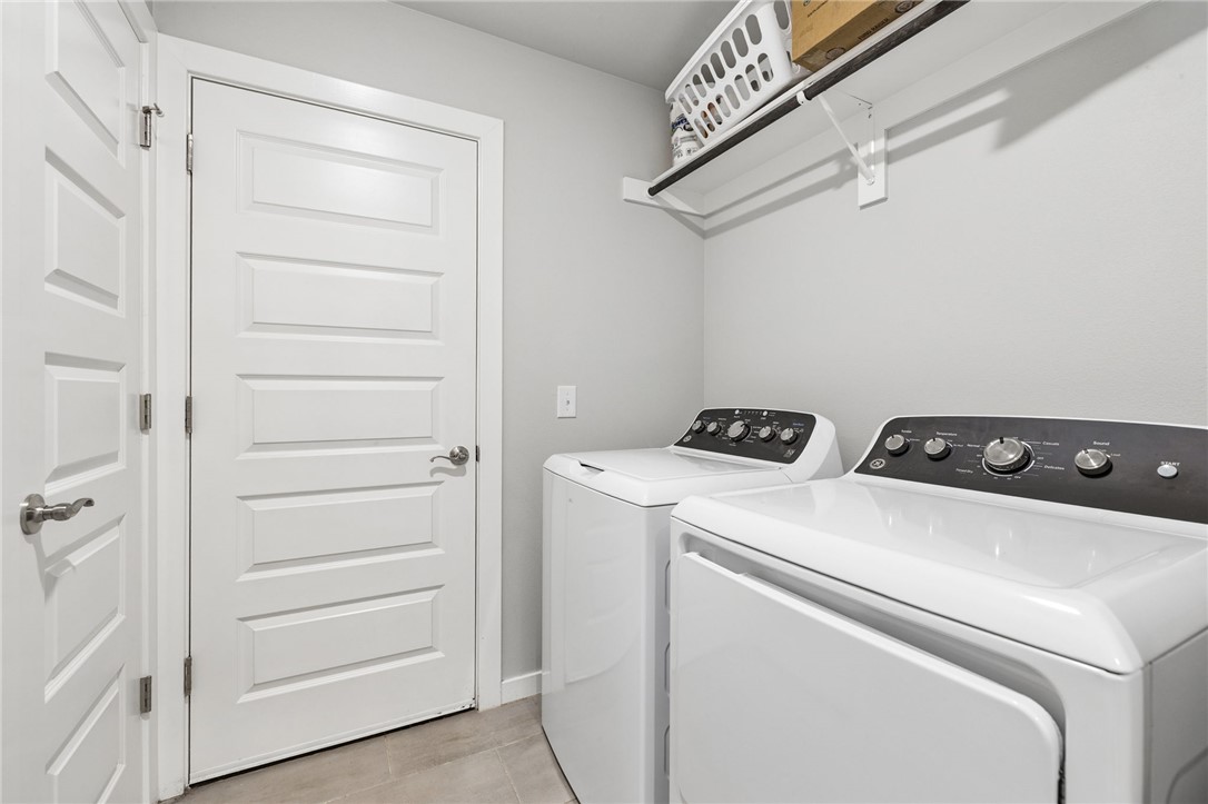 Snyder Grove Sub Ph 2 3 4 - Residential