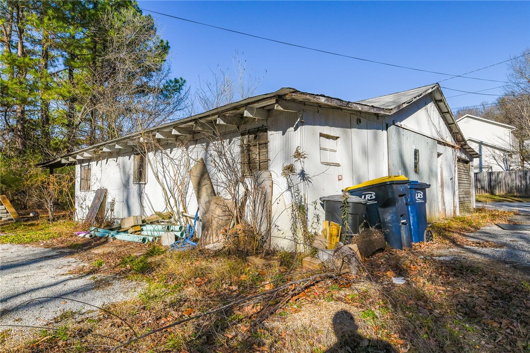 Moore Add - Residential