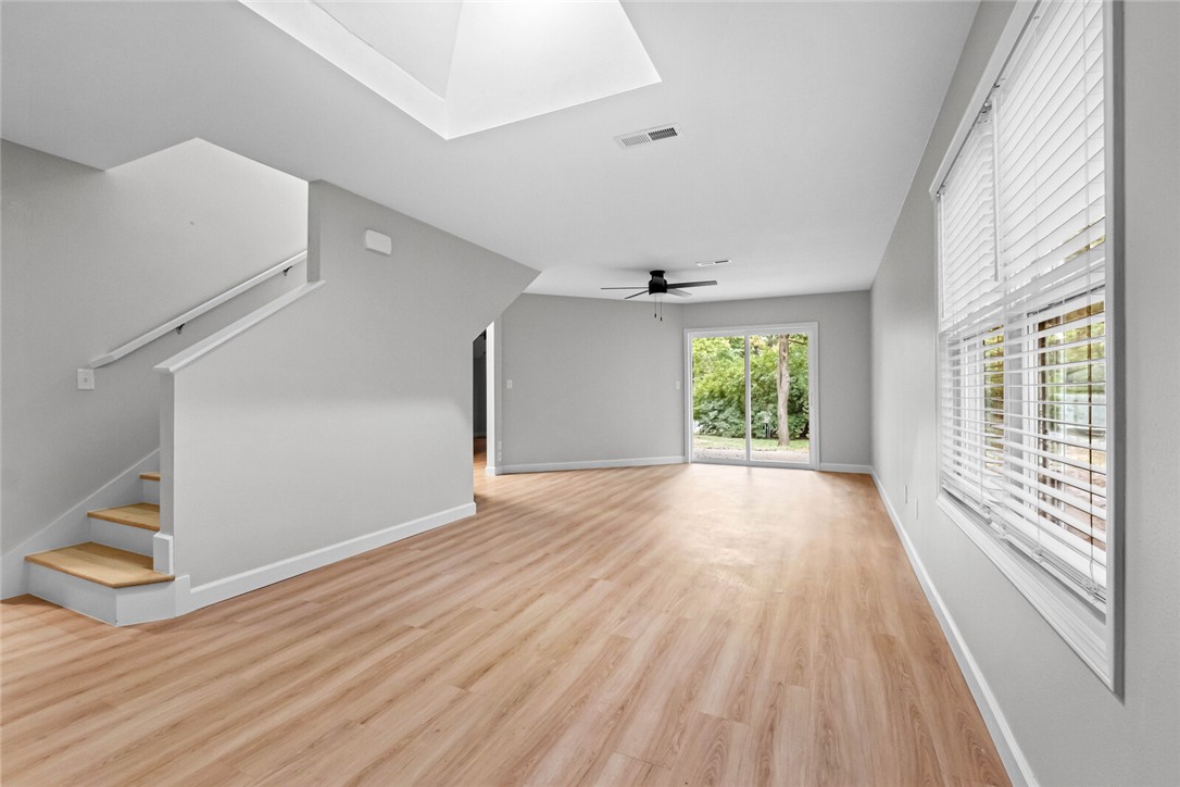 Royal Oaks Estates - Residential Lease