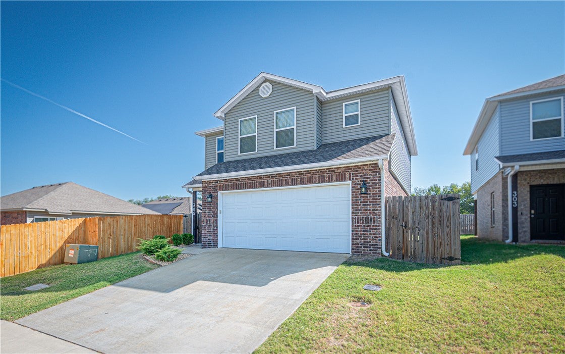 305 Poppy Street - Photo 3