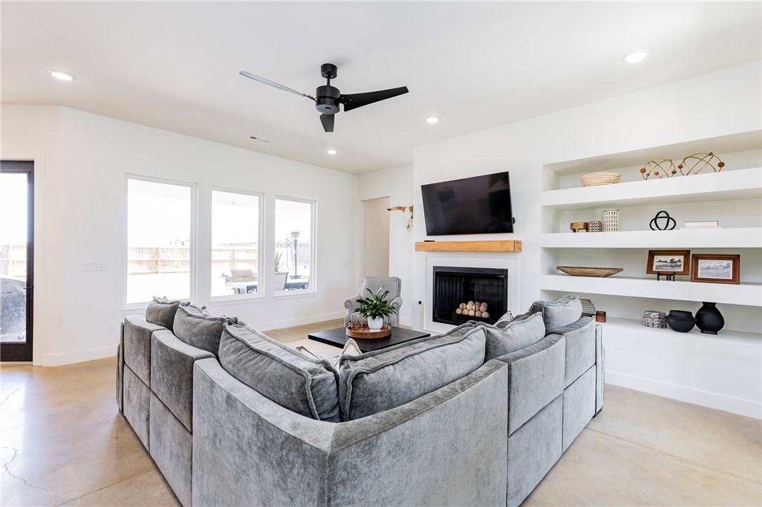 19-16-29 - Residential