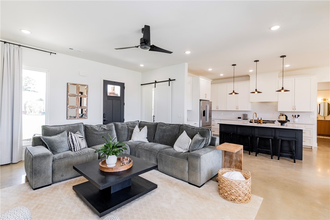 19-16-29 - Residential