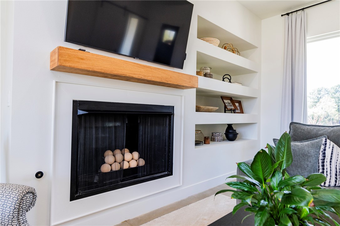 19-16-29 - Residential