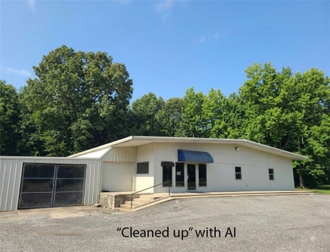 Photo of 1007 W Main Street, Atkins, AR 72823 (MLS # 1361110)
