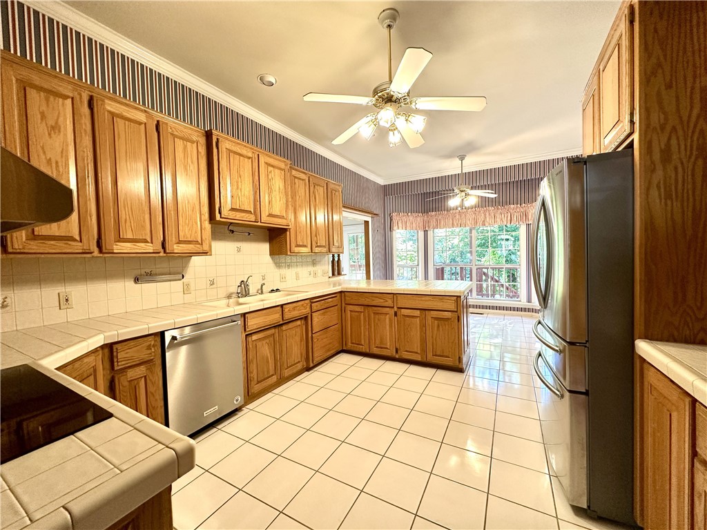 Timber Crest - Residential Lease