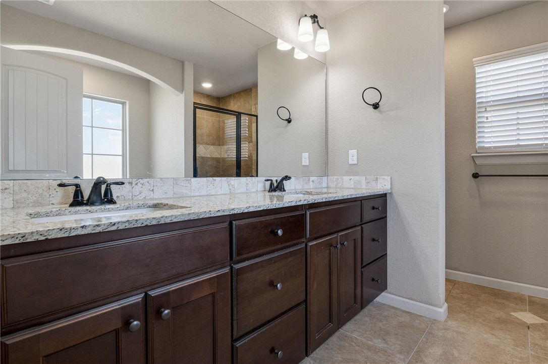 Tamarron Centerton - Residential