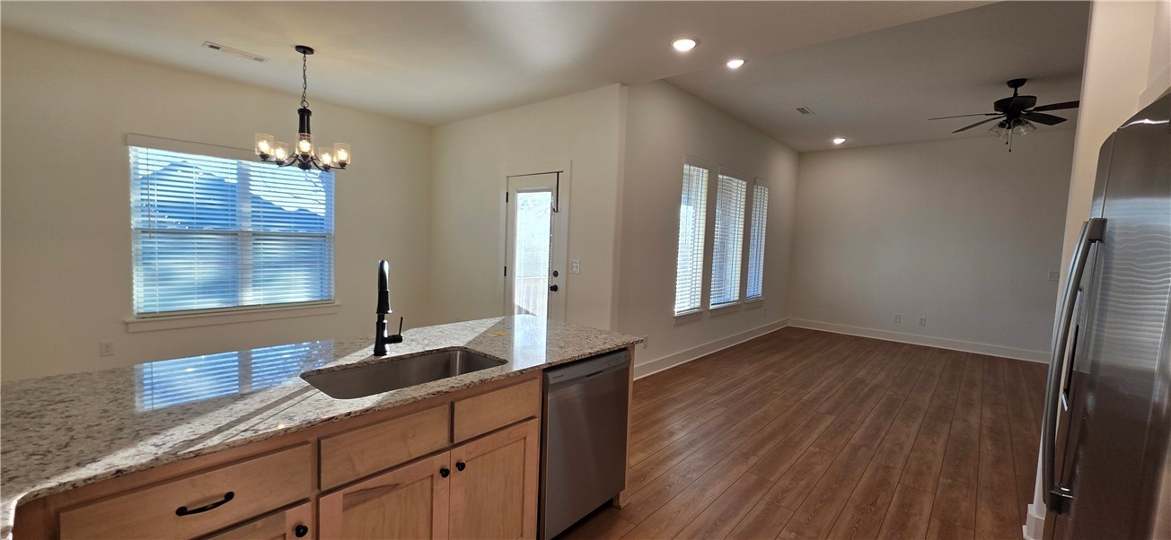 Mountain View Estates - Residential Lease