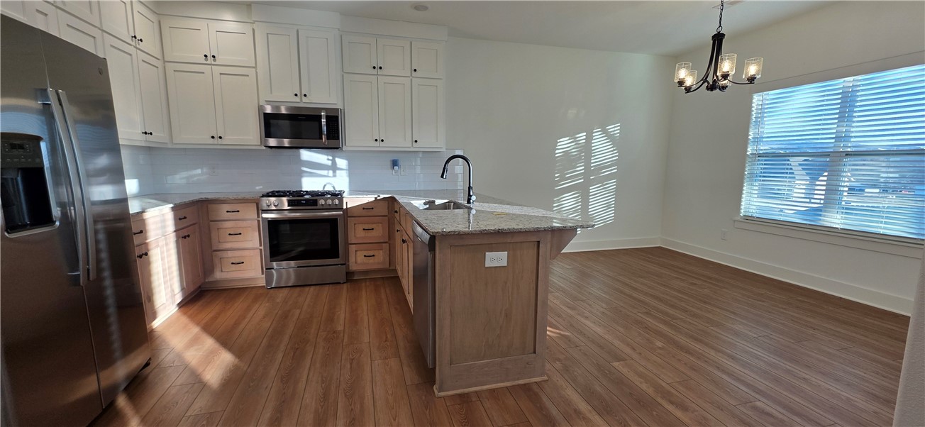 Mountain View Estates - Residential Lease