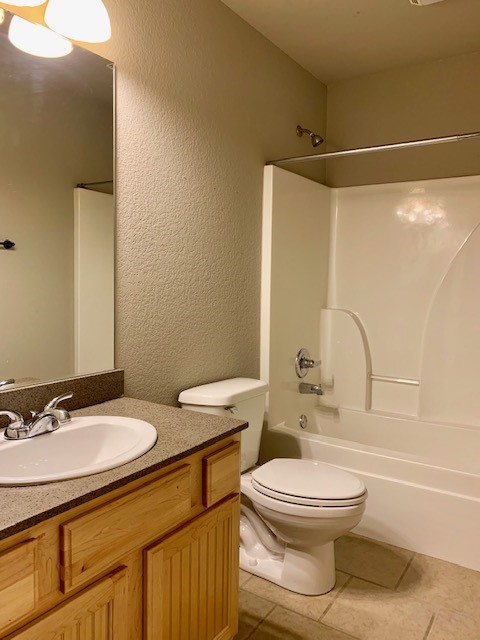 Azlin Place - Residential Lease