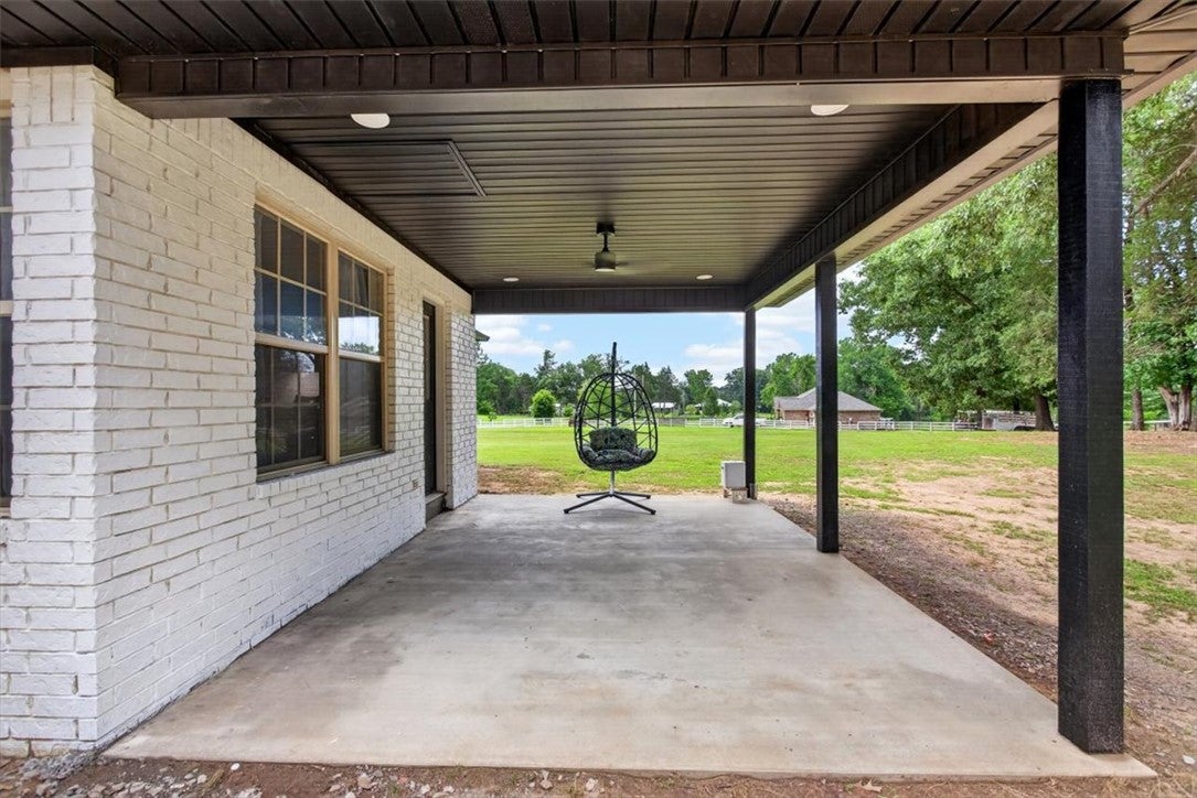 8629 Corona Court