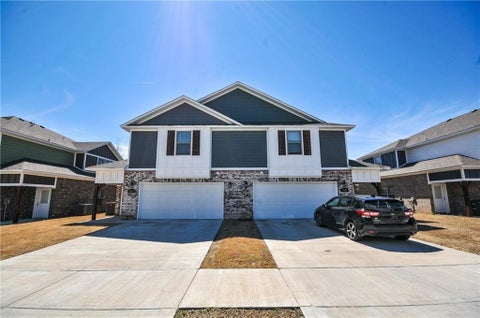 Photo of 4153 W Sardinia Way, Fayetteville, AR 72704 (MLS # 1354726)