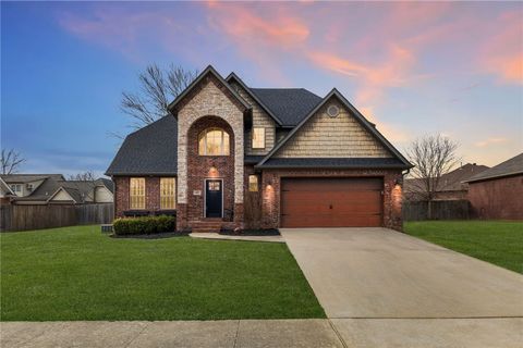 Photo of 4001 Cortney Circle, Siloam Springs, AR 72761 (MLS # 1333584)