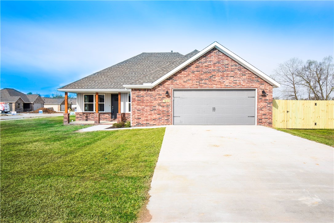 3 bedrooms, 2 bathrooms, with two car garage! This home has an open floor plan with vinyl flooring throughout. You can come home and relax on your back patio with a privacy fenced in back yard. Located in the Prairie Grove School District and near city parks!