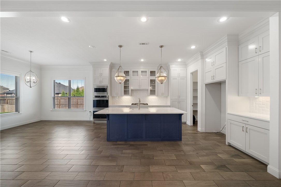 Savannah Estates Rogers - Residential