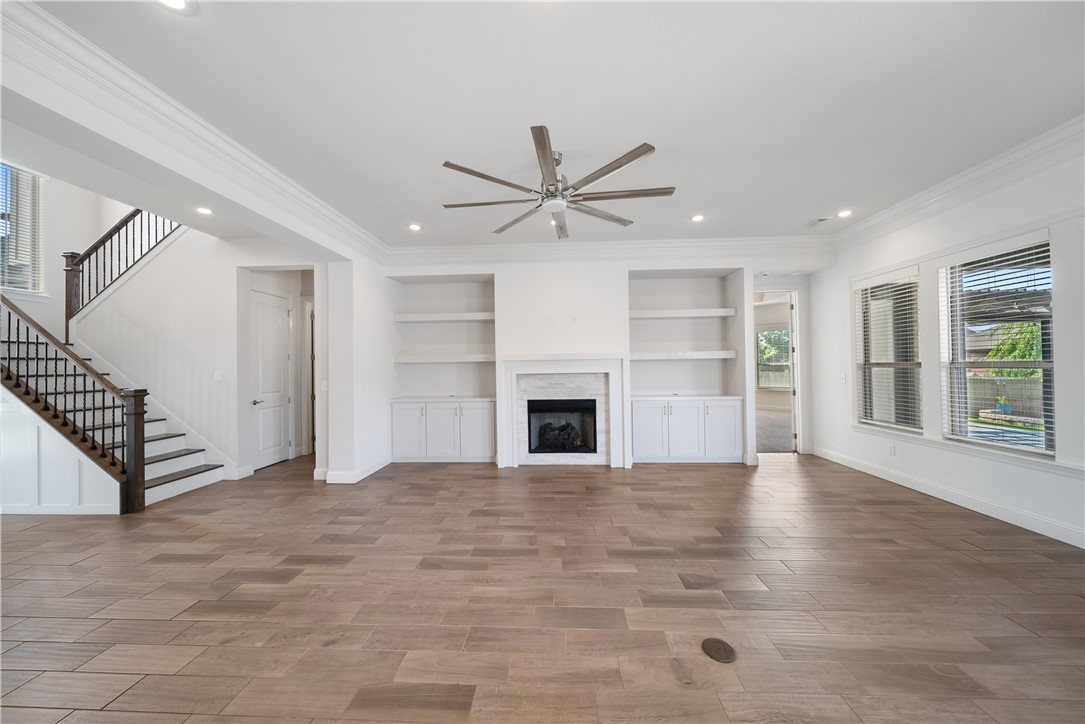 Savannah Estates Rogers - Residential