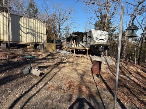 143 MC 2073 Lead Hill AR 72644