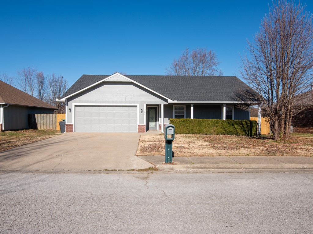 Great location in the heart of Rogers. 3-bedroom 2-bath home with open floor concept. Large privacy fenced yard with a covered porch to enjoy. Occupied. 24 hr. notice only. 1 small pet negotiable with increased deposit of 250.00