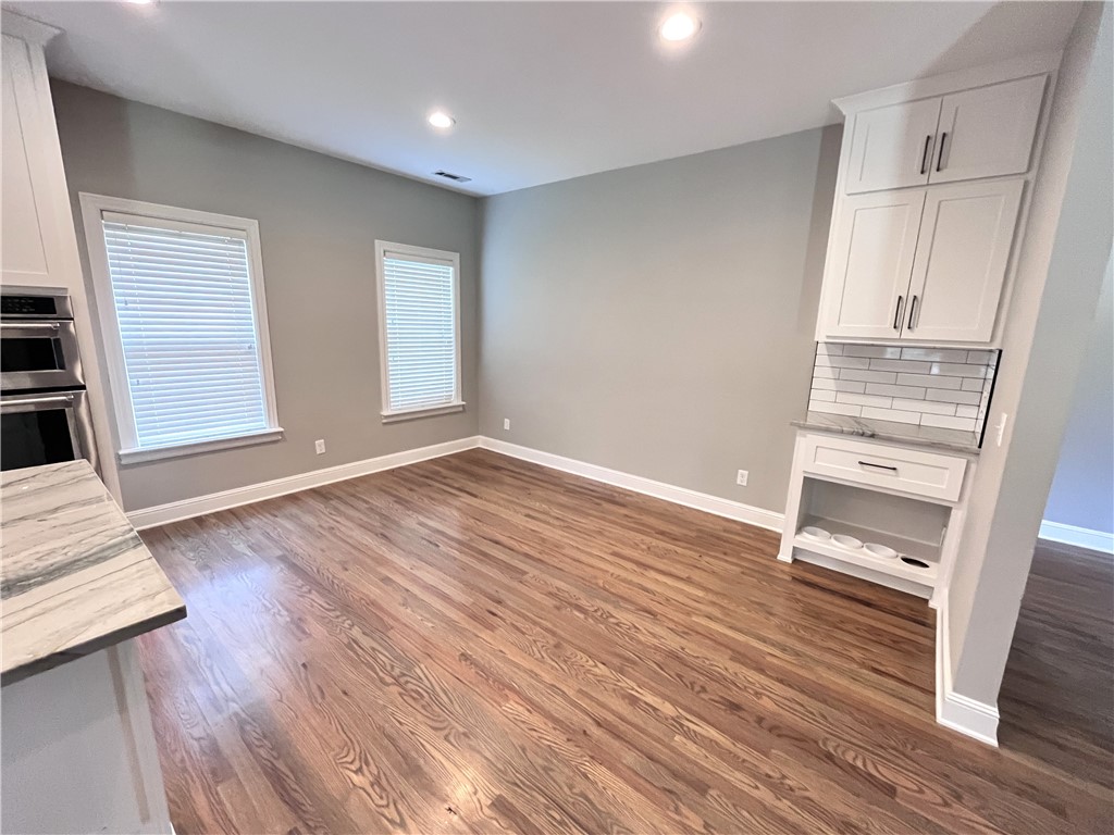 Ridgecrest Meadows Ph 4 Rogers - Residential Lease