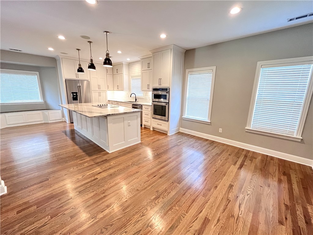 Ridgecrest Meadows Ph 4 Rogers - Residential Lease
