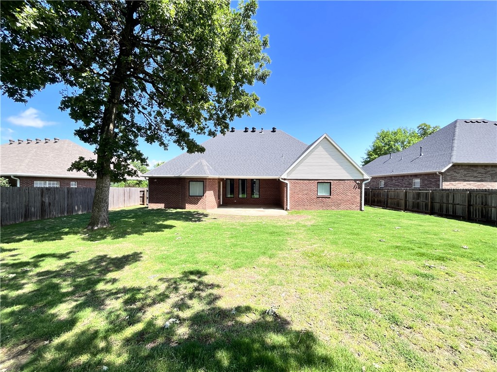 Ridgecrest Meadows Ph 4 Rogers - Residential Lease