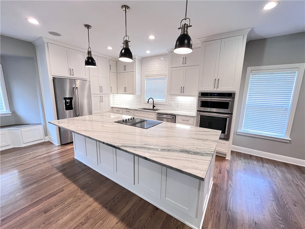 Ridgecrest Meadows Ph 4 Rogers - Residential Lease