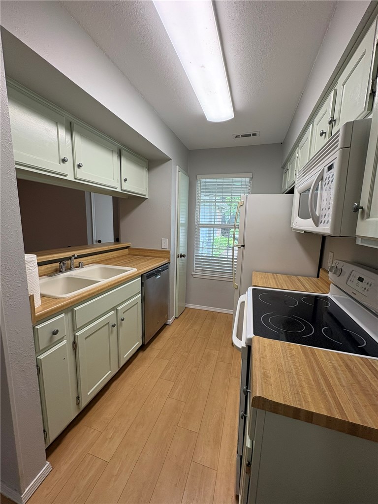 Brookhollow Sub - Residential