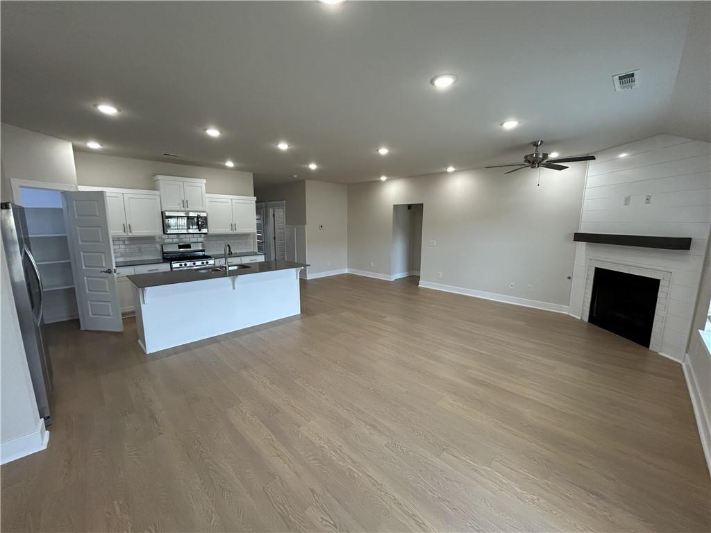 Towne West - Residential Lease