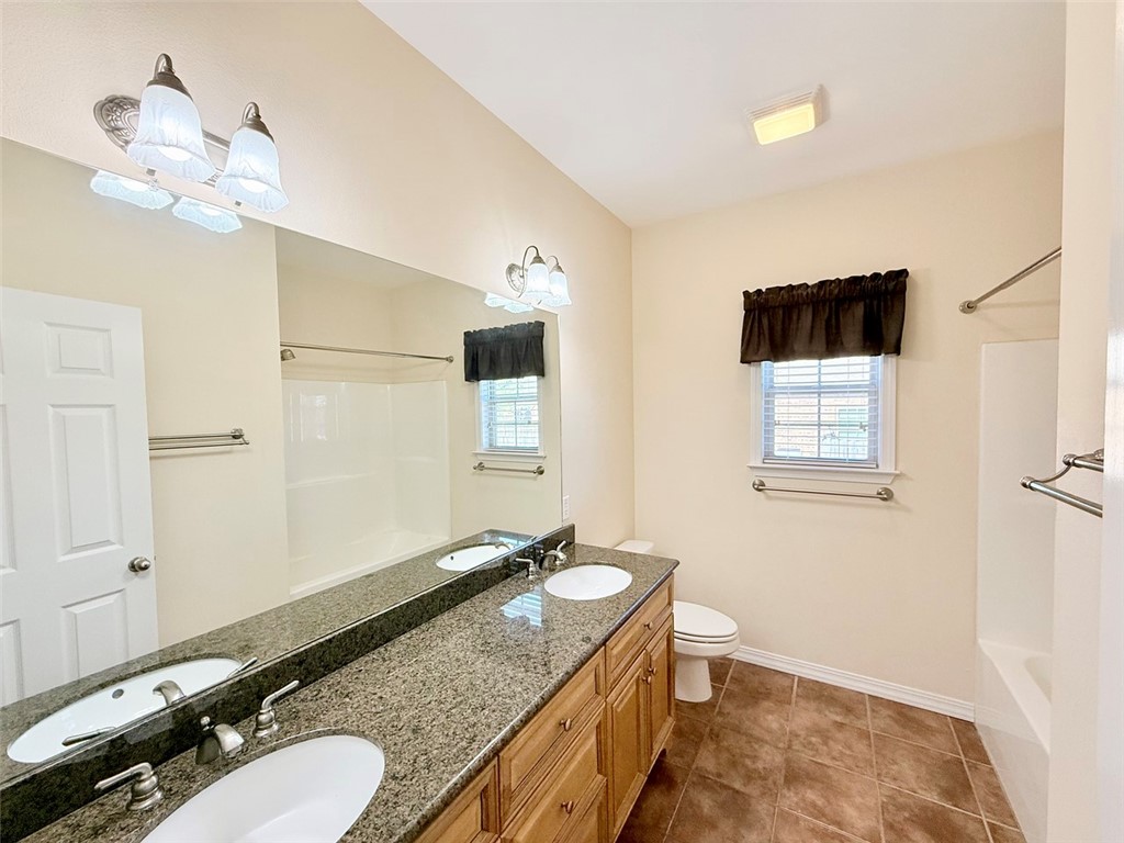 COVE LANDING PHASE VI - Residential