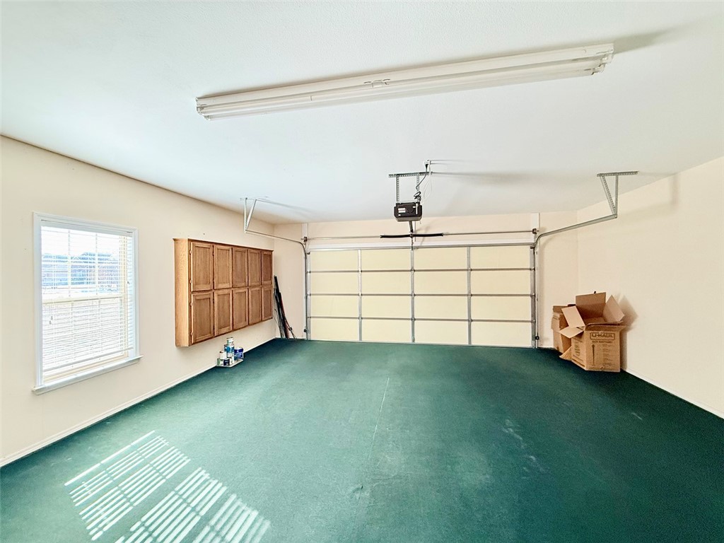 COVE LANDING PHASE VI - Residential