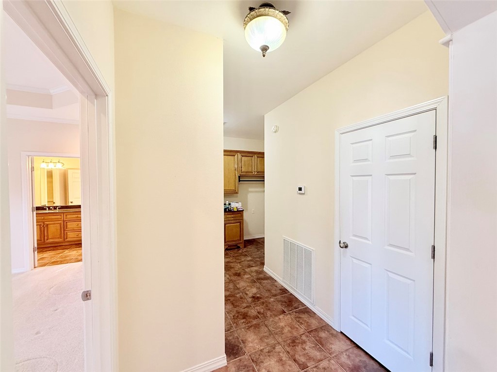 COVE LANDING PHASE VI - Residential