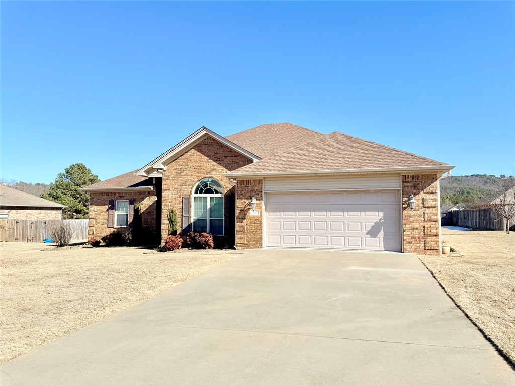 COVE LANDING PHASE VI - Residential