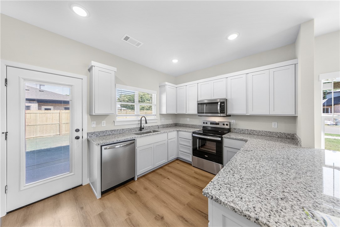 Daisy Road Duplexes Centerton - Residential Lease